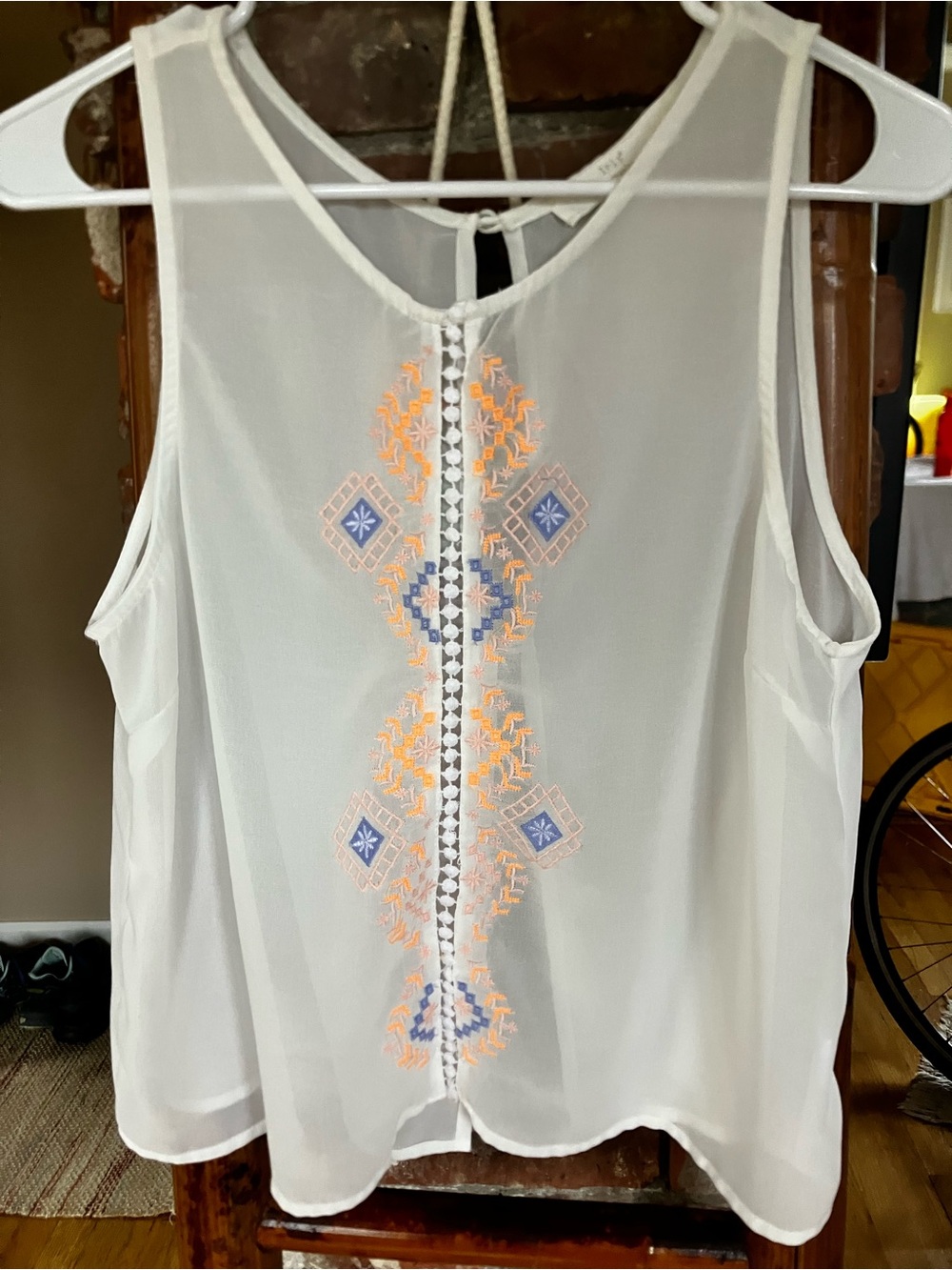 Iris White Sheer Embroidered Sleeveless Boho Tank Top L